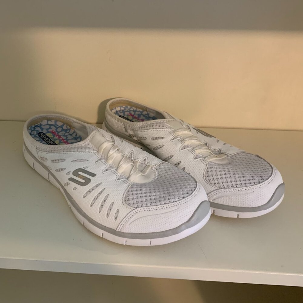 Like-New Sketchers White Memory Foam Slides - Siz… - image 1